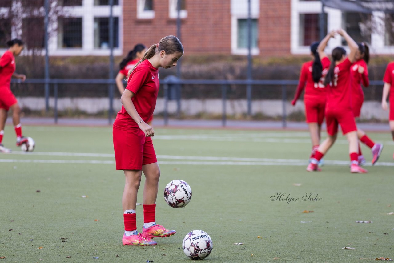 Bild 274 - wCJ Eimsbuettler TV - FC Rosengarten : Ergebnis: 2:0